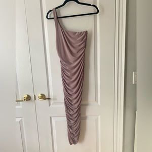 One shoulder rouched bodycon midi dress